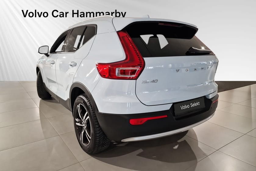Bild 4 av Volvo XC40 B4 FWD Bensin Core SE II