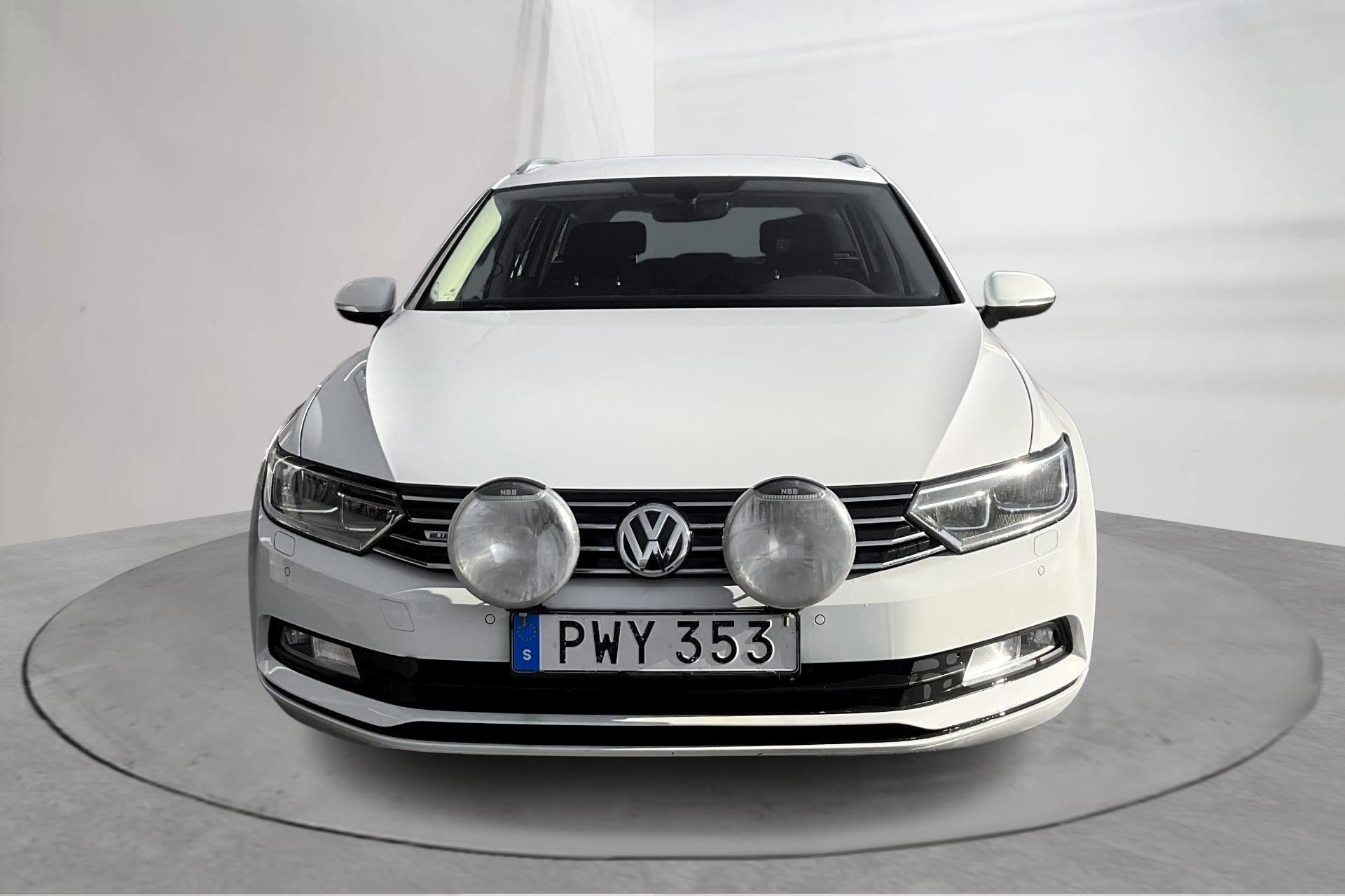 Volkswagen Passat 2018, bild 5/10