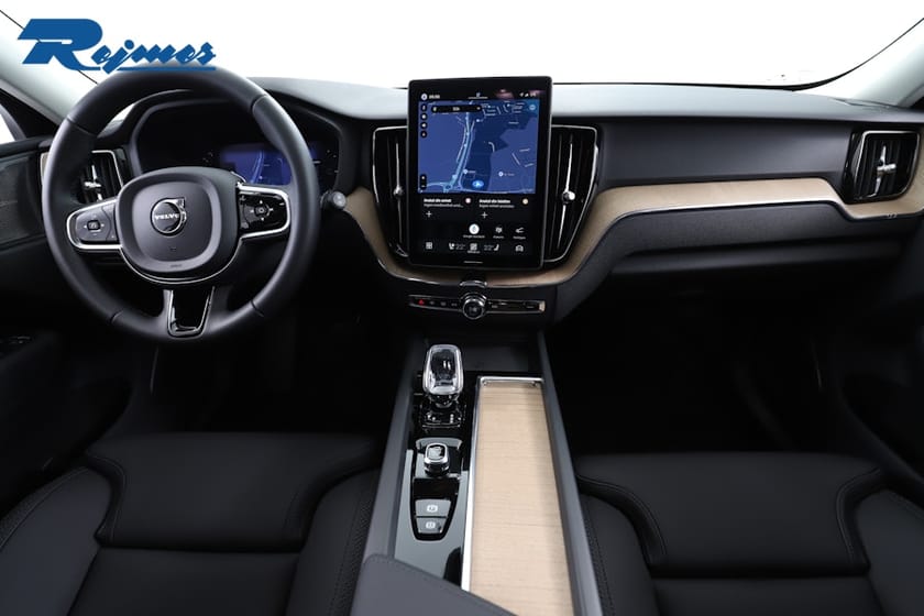 Bild 2 av Volvo XC60 T6 Plus Bright Nordic Edition