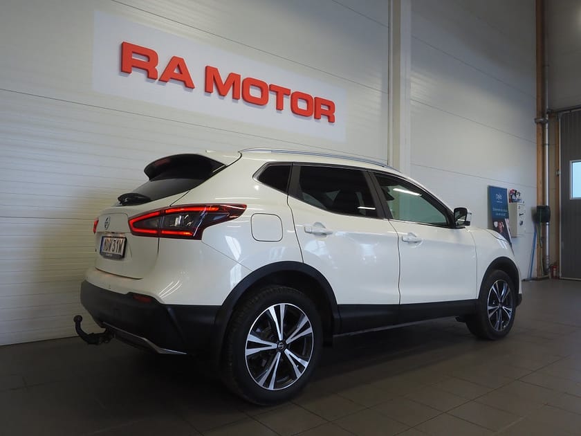 Bild 5 av Nissan Qashqai 1.3 DIG-T DCT 160hk Tekna Drag M-Värmare 360° Navi