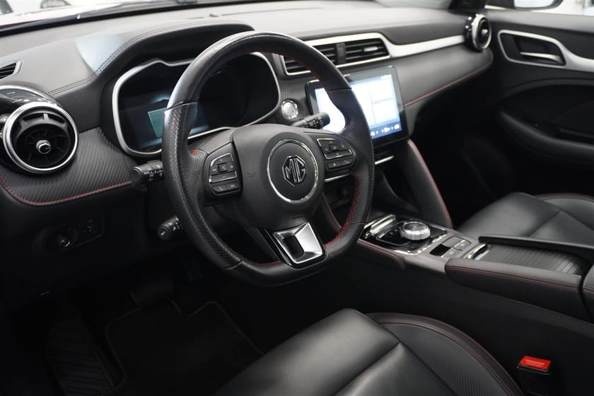 Bild 2 av MG ZS EV Long Range Luxury Pano Kamera