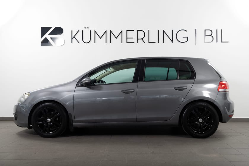 Bild 1 av Volkswagen Golf 5-dörrar 1.6 TDI 105hk Backkamera/Drag/Läder