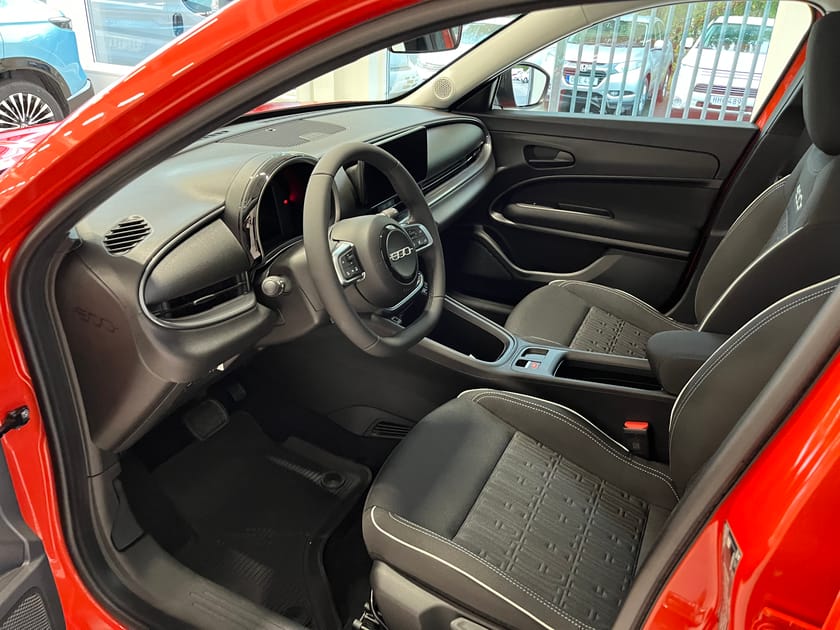 Bild 5 av Fiat 600 Hybrid
