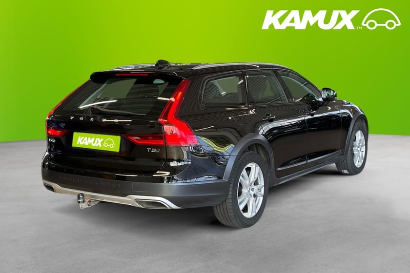 Bild 4 av Volvo V90 Cross Country T5 AWD Geartronic 250 hk Inscription Pro Drag P-värm