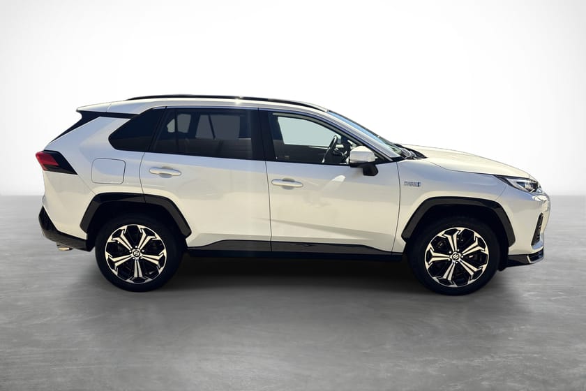 Bilde 4 av Suzuki Across Plug-in Hybrid Ladbar Hybrid, hengerfeste, Lav km!