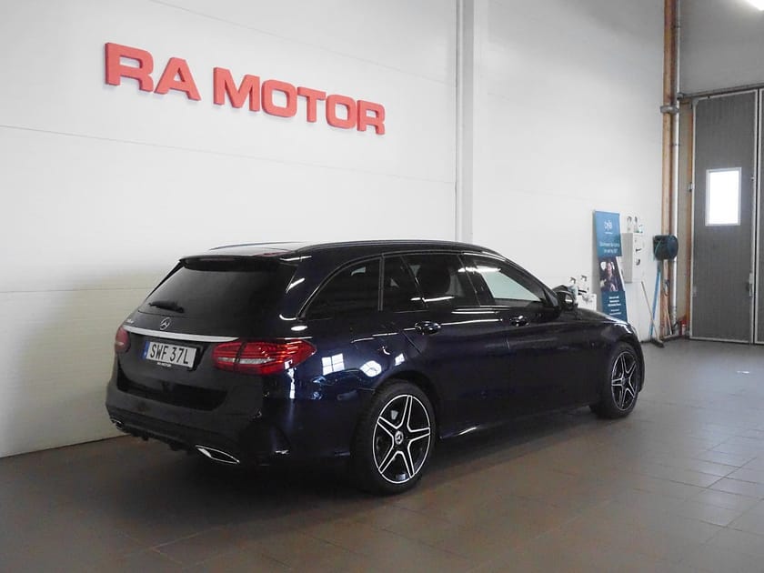 Bild 5 av Mercedes-Benz C 300 T de 9G-Tronic AMG Line, Night Edition 306hk | Drag