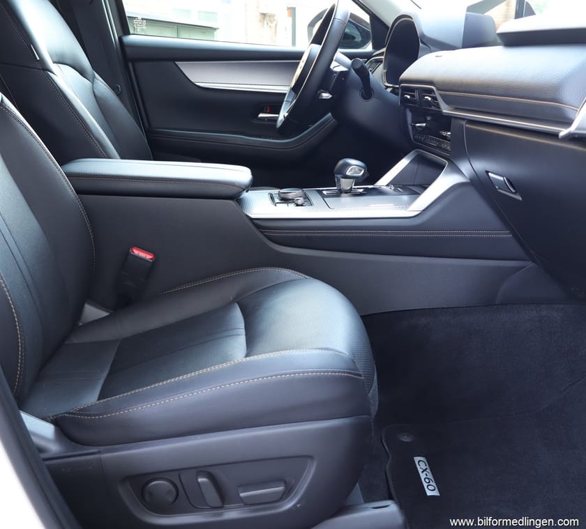 Bild 5 av Mazda CX-60 PHEV 2.5 Plug-In-Hybrid AWD S/V-hjul Head-Up Skinn