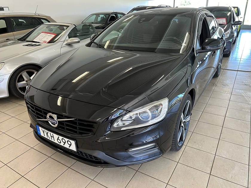 Bild 2 av Volvo S60 T3 R-Design Euro 6