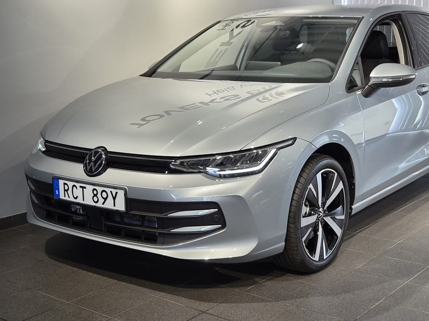 Bild 2 av Volkswagen Golf Edition 1.5 eTSI DSG, 150hk, 2026