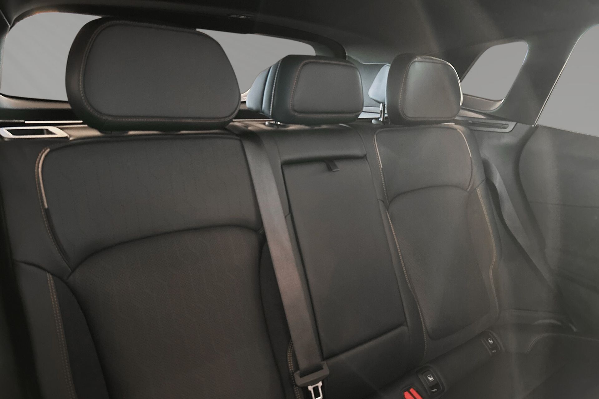 Lynk & Co 08 1.5TD PHEV More 2025, photo 10/10