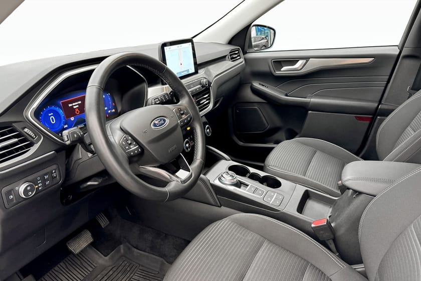 Bild 5 av Ford Kuga Plug-In Hybrid Titanium 225hk PHEV DRAG 3,95% ränta