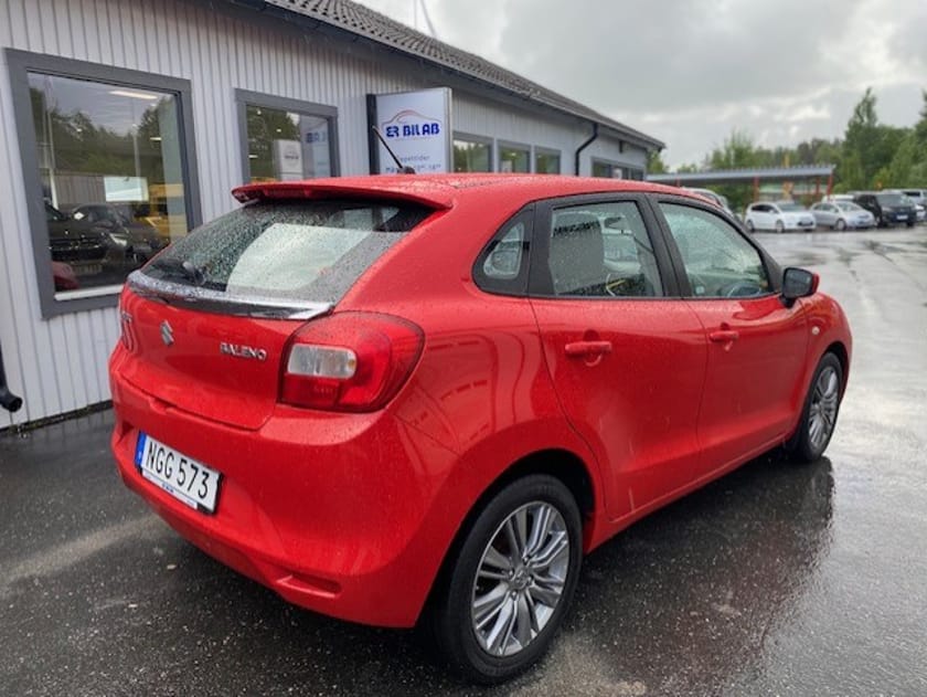Bild 4 av Suzuki Baleno 1.2 Dualjet DOHC 16V VVT