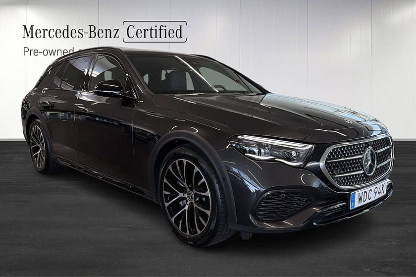 Bild 2 av Mercedes-Benz E 300 de 4MATIC All-Terrain Drag Superscreen Burmester