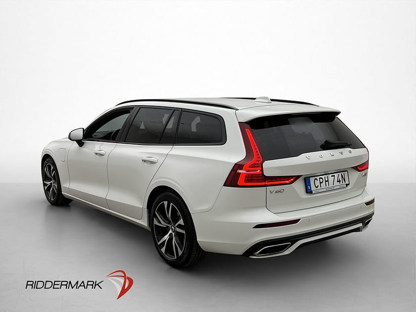 Bild 5 av Volvo V60 T6 AWD R-Design Värmare Kamera Skinn CarPlay
