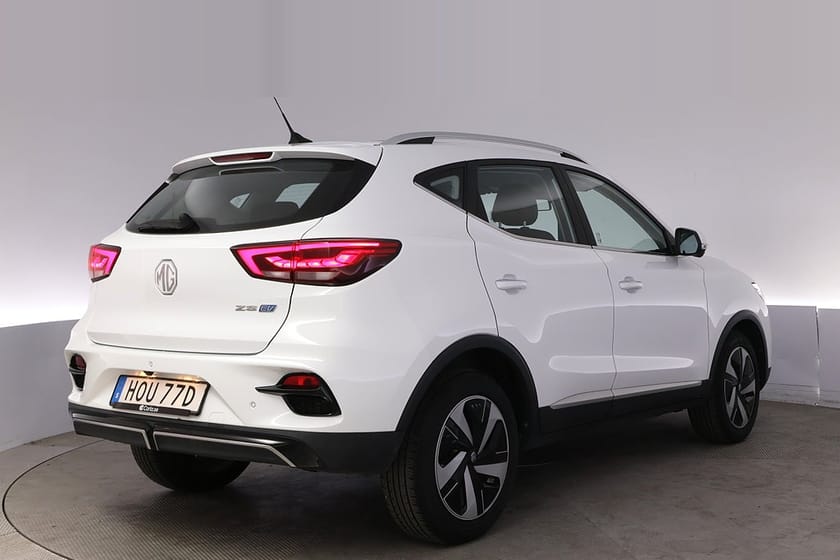 Bild 5 av MG ZS EV Long Range Luxury Pano AdapFarth Läder 360 BLIS