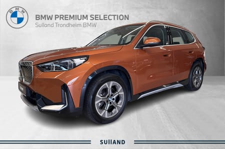 BMW iX1 xDrive30 Comfort Access / Harman Kardon / Headupdisplay