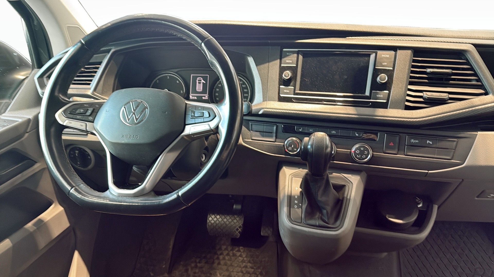 Volkswagen Transporter 2021, bild 4/13