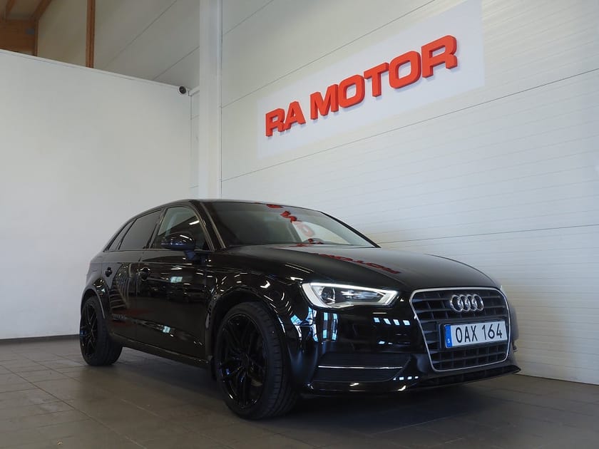 Bild 3 av Audi A3 Sportback 1,2 TFSI 110hk Attraction | Bluetooth | P-Sen