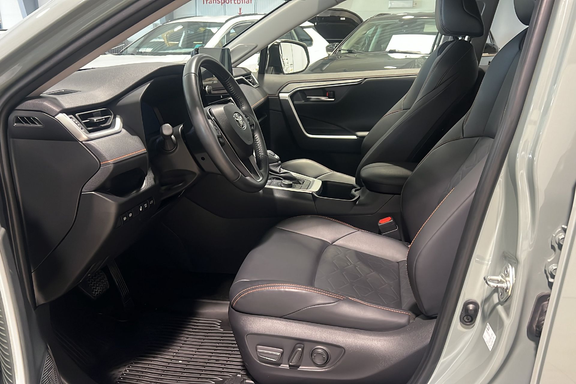 Toyota RAV4 Hybrid AWD-i 2023, bild 6/10
