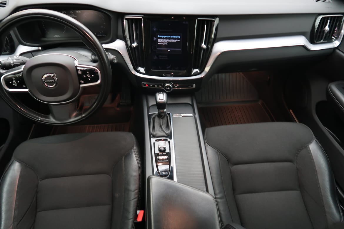 Volvo V60 2020 - miniatyr 9