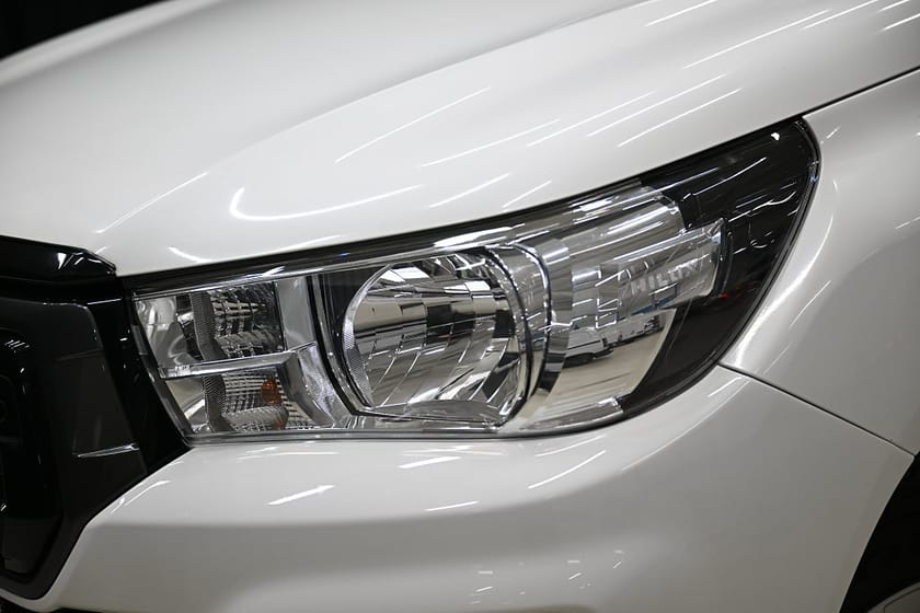 Bild 5 av Toyota Hilux Extra Cab 2.4 AWD 150HK Servicebil|V-Inredd|Kåpa|Leasbar|SeUtr!!!