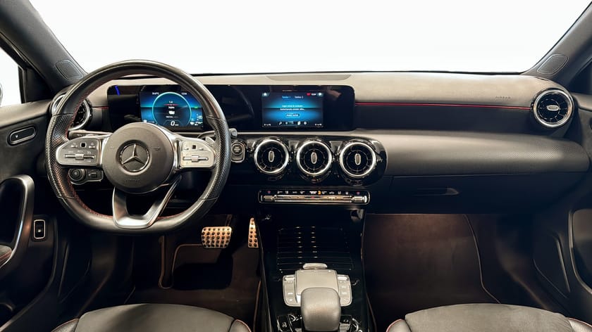Bild 4 av Mercedes-Benz A 250 e AMG 218hk B-kamera Värmare Carplay