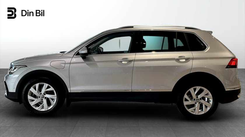 Bild 2 av Volkswagen Tiguan eHybrid 245 Drag / Backkamera