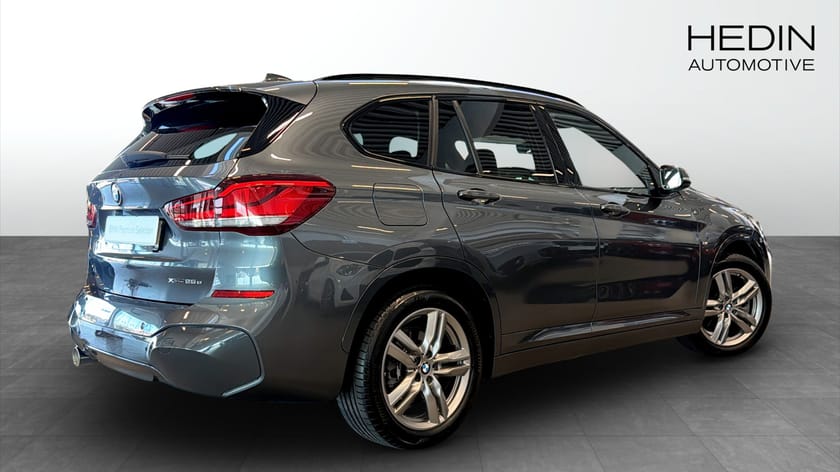 Bild 2 av BMW X1 xDrive25e M-Sport Head-up-display Farthållare