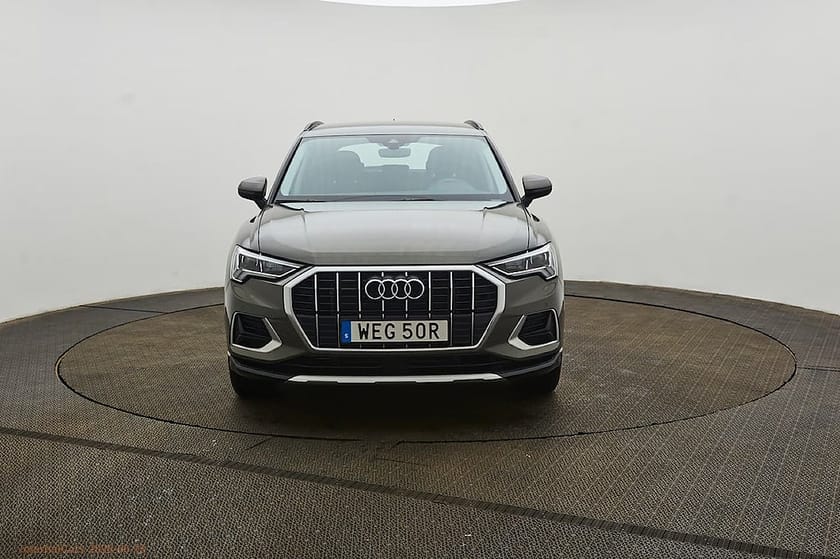 Bild 3 av Audi Q3 35 TFSI Proline Adv, Evo-pkt, Drag, P-värmare 150hk