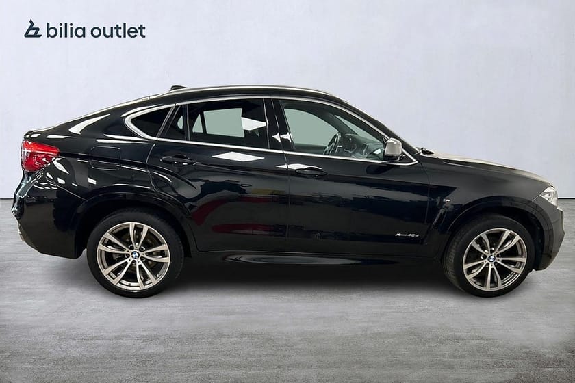 Bild 5 av BMW X6 xDrive40d M Sport Panorama H&K B-kamera Drag HUD Navi