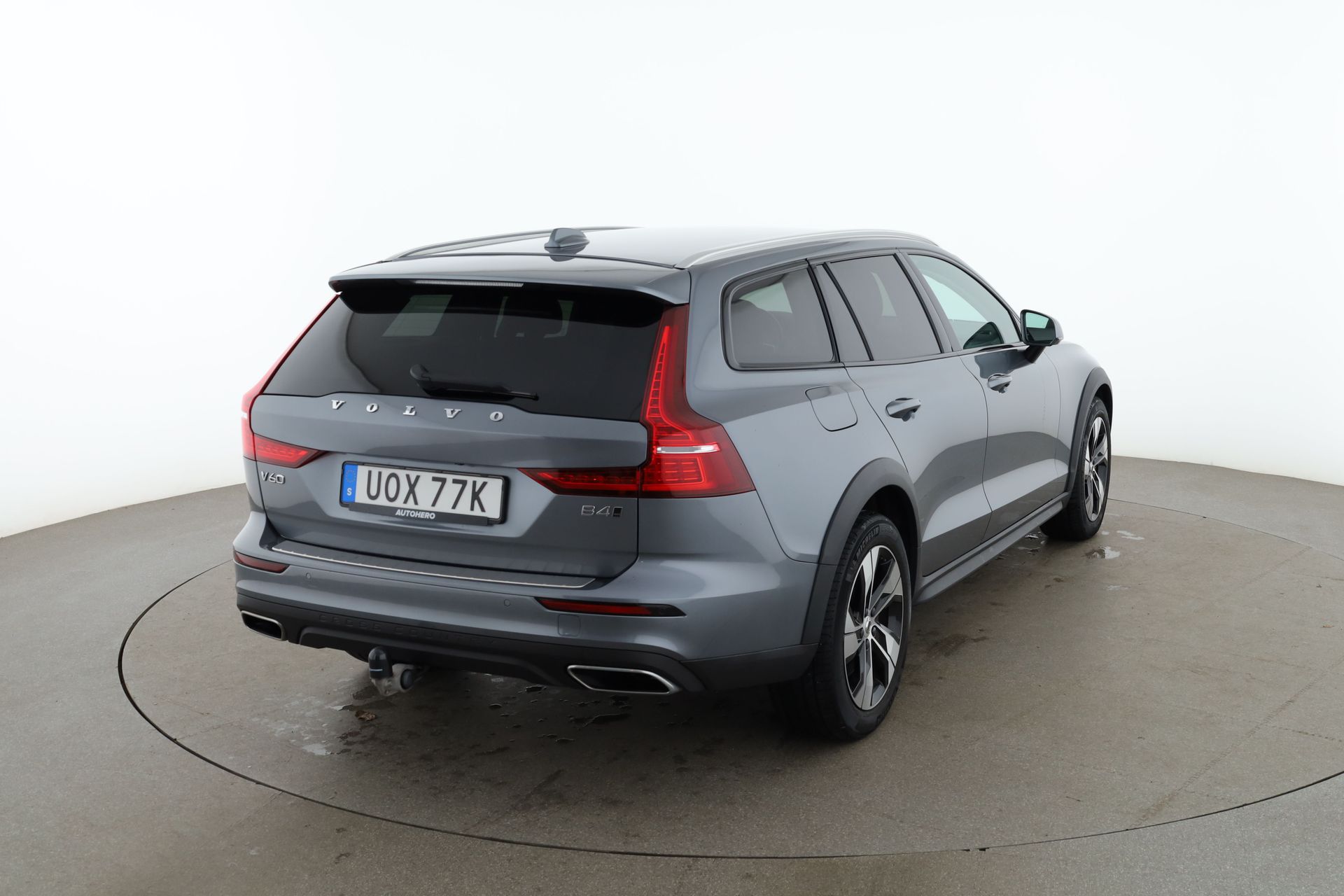 Volvo V60 Cross Country 2021, photo 6/10
