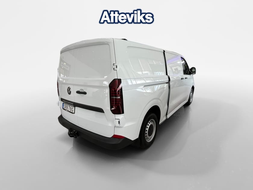 Bild 2 av Volkswagen Transporter Skåp 2.0 TDI 150hk *IQ-Light/Drag/Kamera*