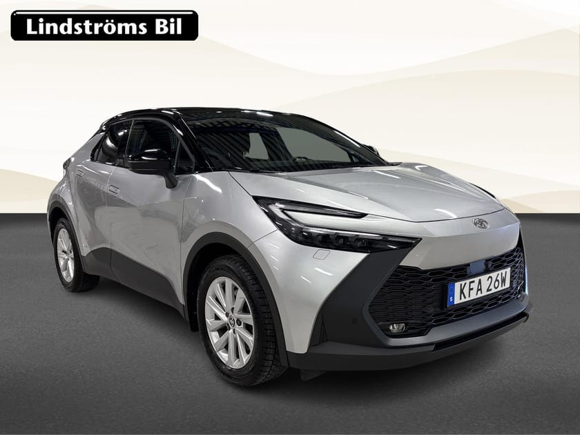 Bild 3 av Toyota C-HR Hybrid AWD-i 2,0 Style Teknikpaket Bi-Tone Moms Vhjul *PÅ VÄG IN*