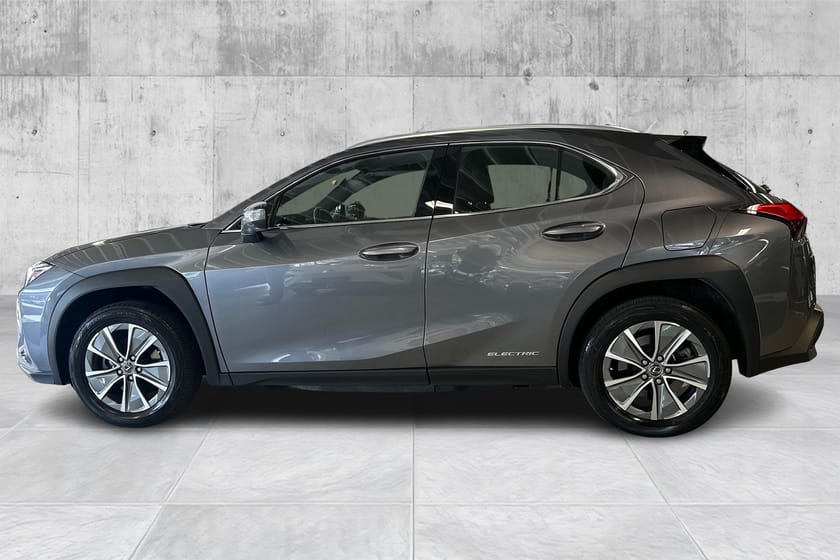 Bilde 2 av Lexus UX 300e /Skinn/Navi