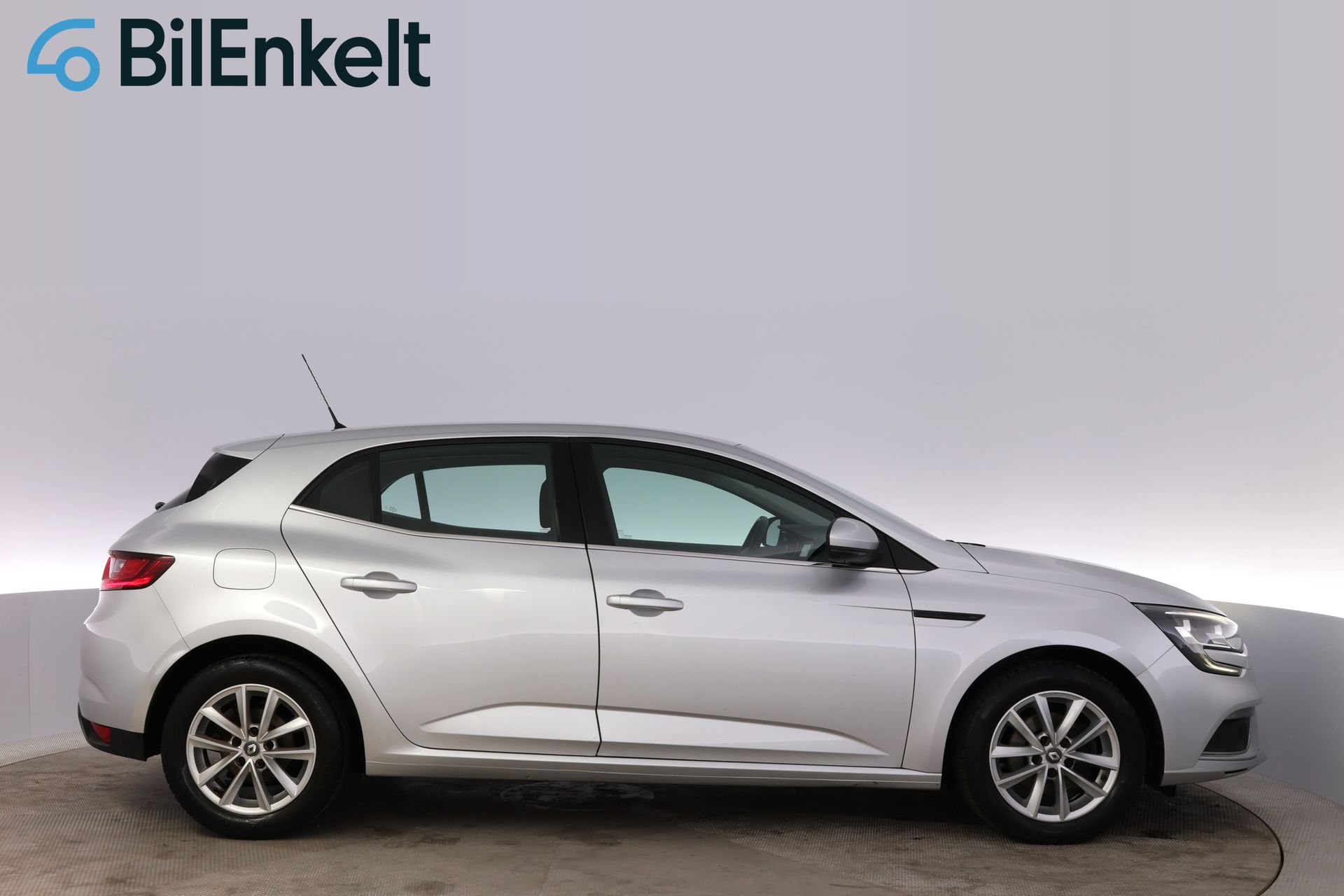 Renault Megane 2018, bild 2/10