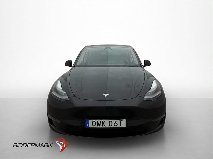 Bild 2 av Tesla Model Y Long Range AWD Dragkrok Svensksåld MOMS