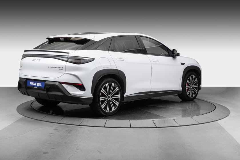 Bilde 4 av BYD Sealion 7 Appel Carplay/Android Auto, Takstativ,Keyless +++
