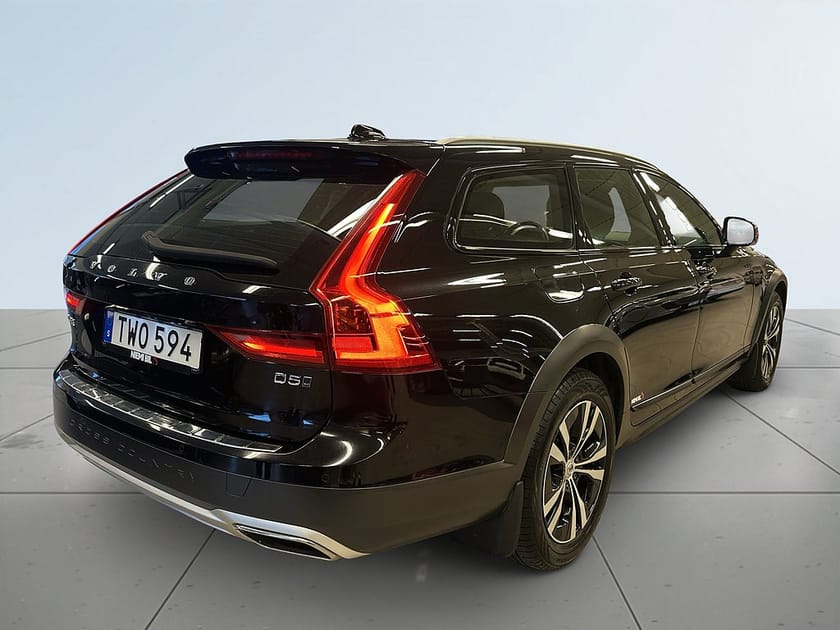 Bild 5 av Volvo V90 Cross Country D5 AWD Advanced 360-Kamera/Navi/Drag/Elstol/SoV-Däck