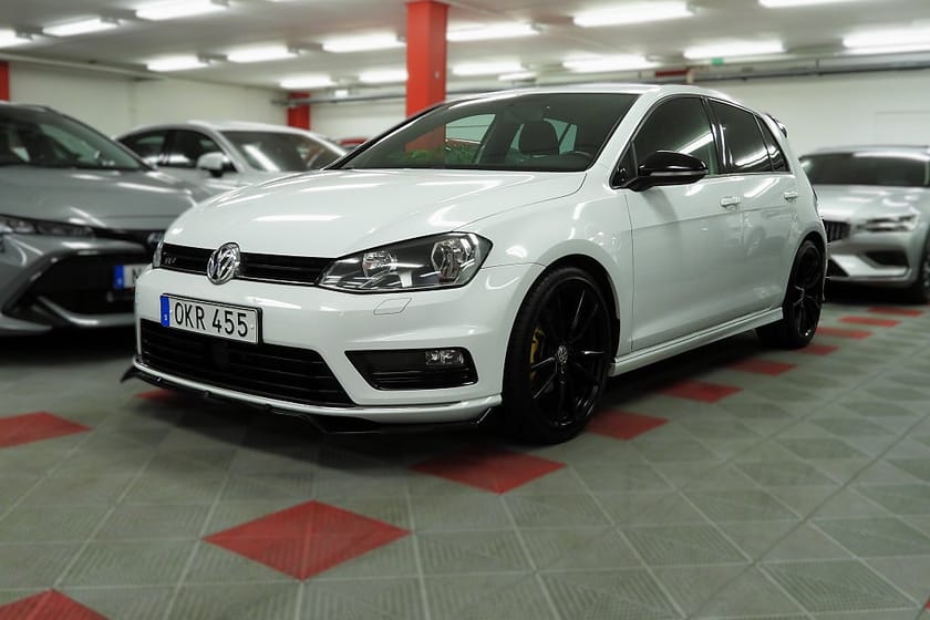 Bild 1 av Volkswagen Golf 5-dörrar 1.4 TSI BMT GT R-Line SoV Hjul Kamera Carplay