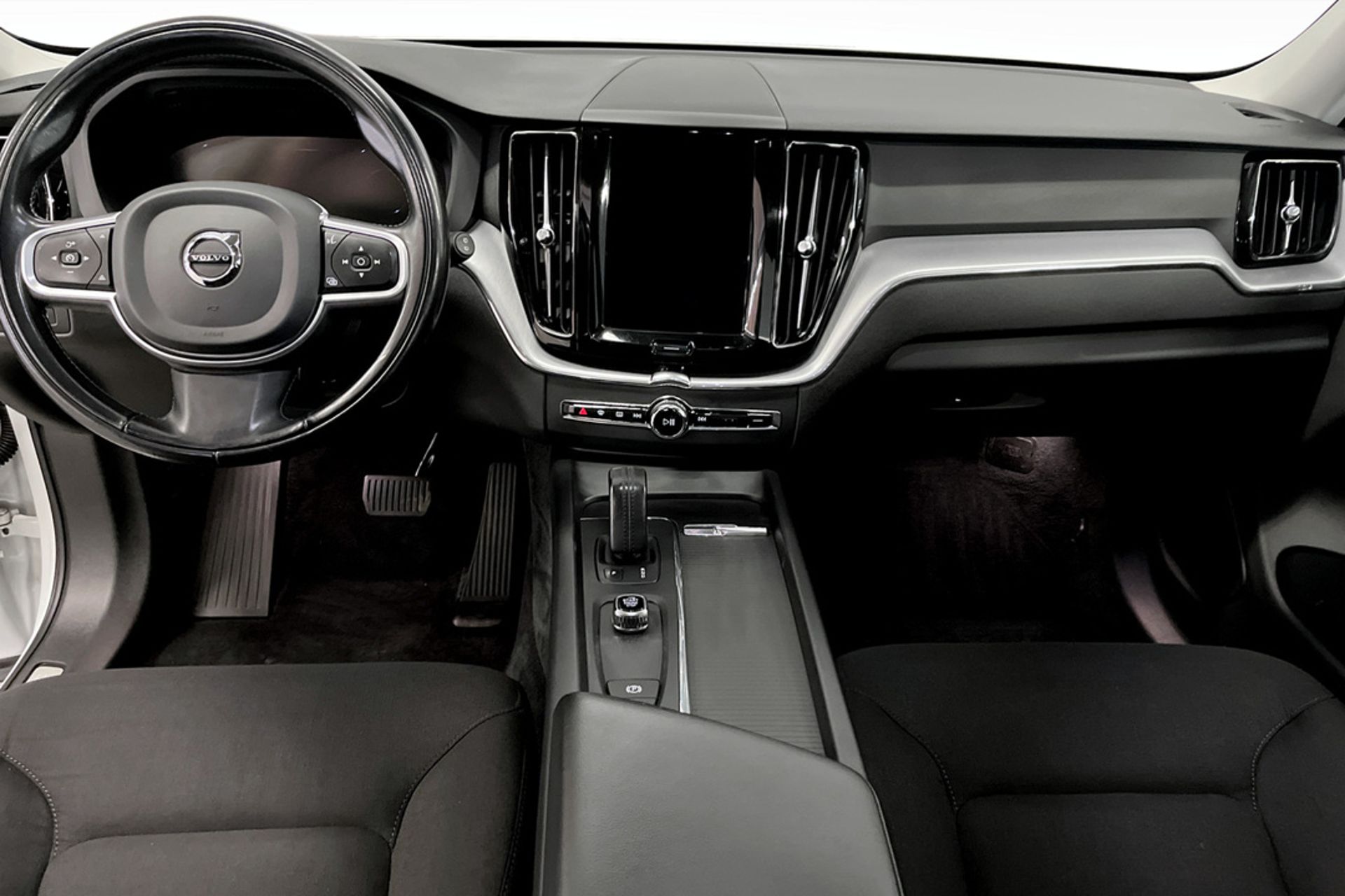 Volvo XC60 B5 2020, bild 4/9