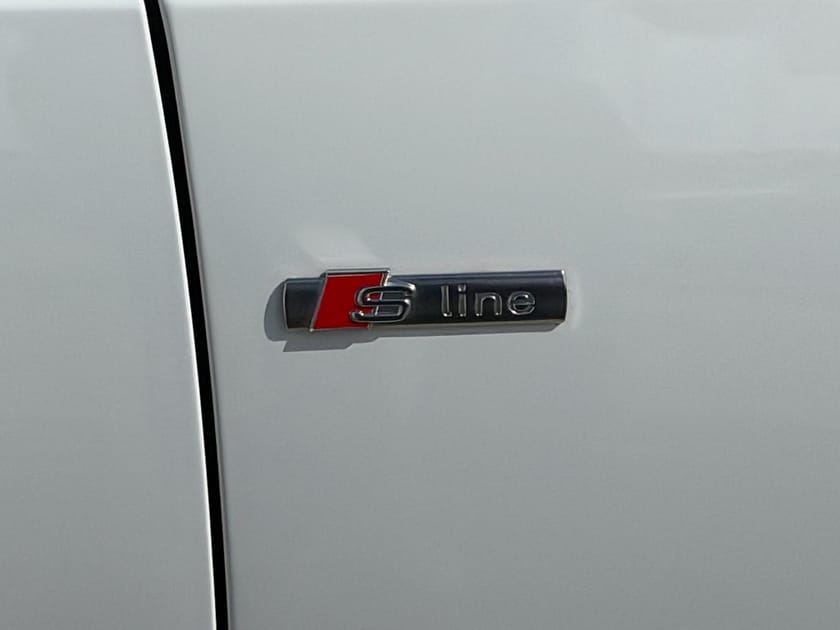 Bild 5 av Audi A5 Cabriolet 1.8 TFSI Multitronic Alpine Edition, Proline