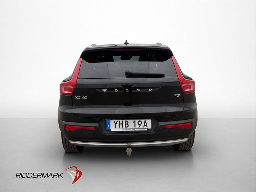 Bild 5 av Volvo XC40 T3 163hk Momentum VOC Värmare Dragkrok Navi