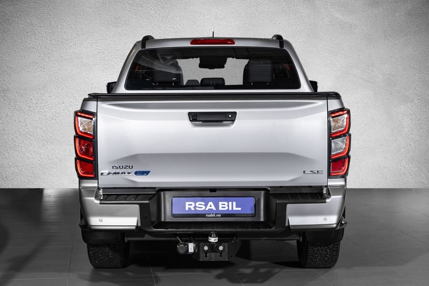 Bilde 4 av Isuzu D-Max EV Crew Cab 4x4, 5-seter Personbil, hengerfeste.