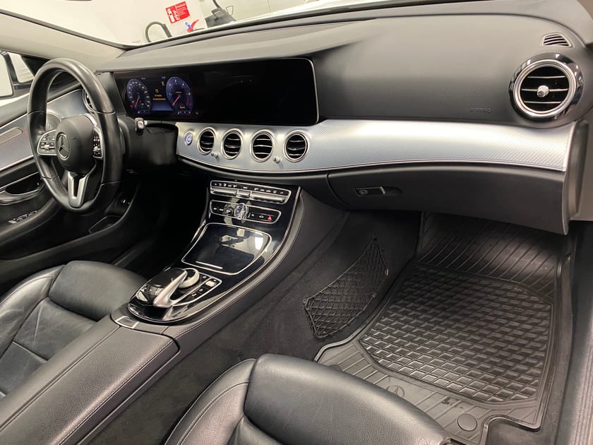 Bild 2 av Mercedes-Benz E 220 d 4MATIC All-Terrain 