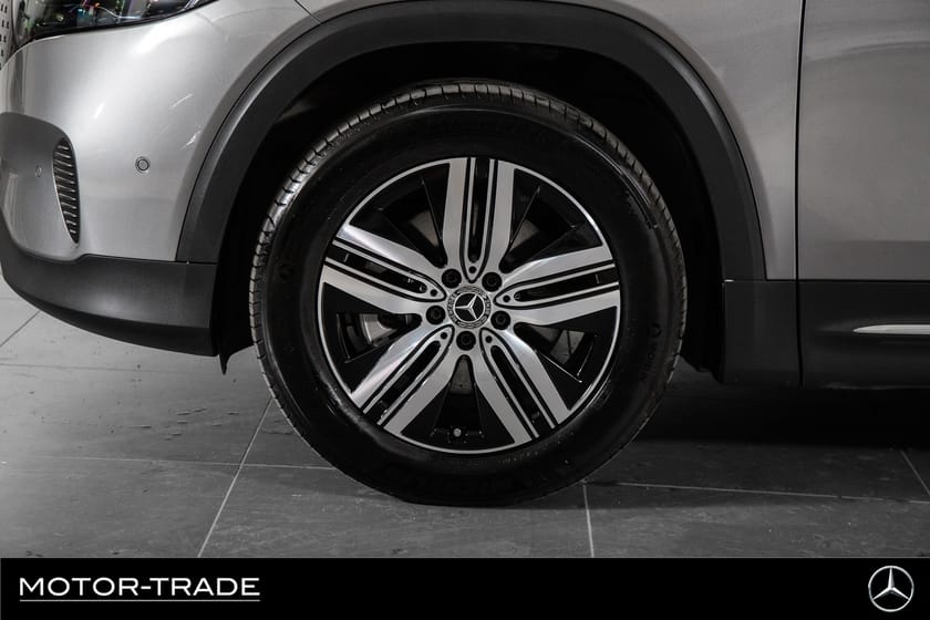 Bilde 4 av Mercedes-Benz EQB 300 4MATIC | Rattvarme | Hengerfeste | Memory |