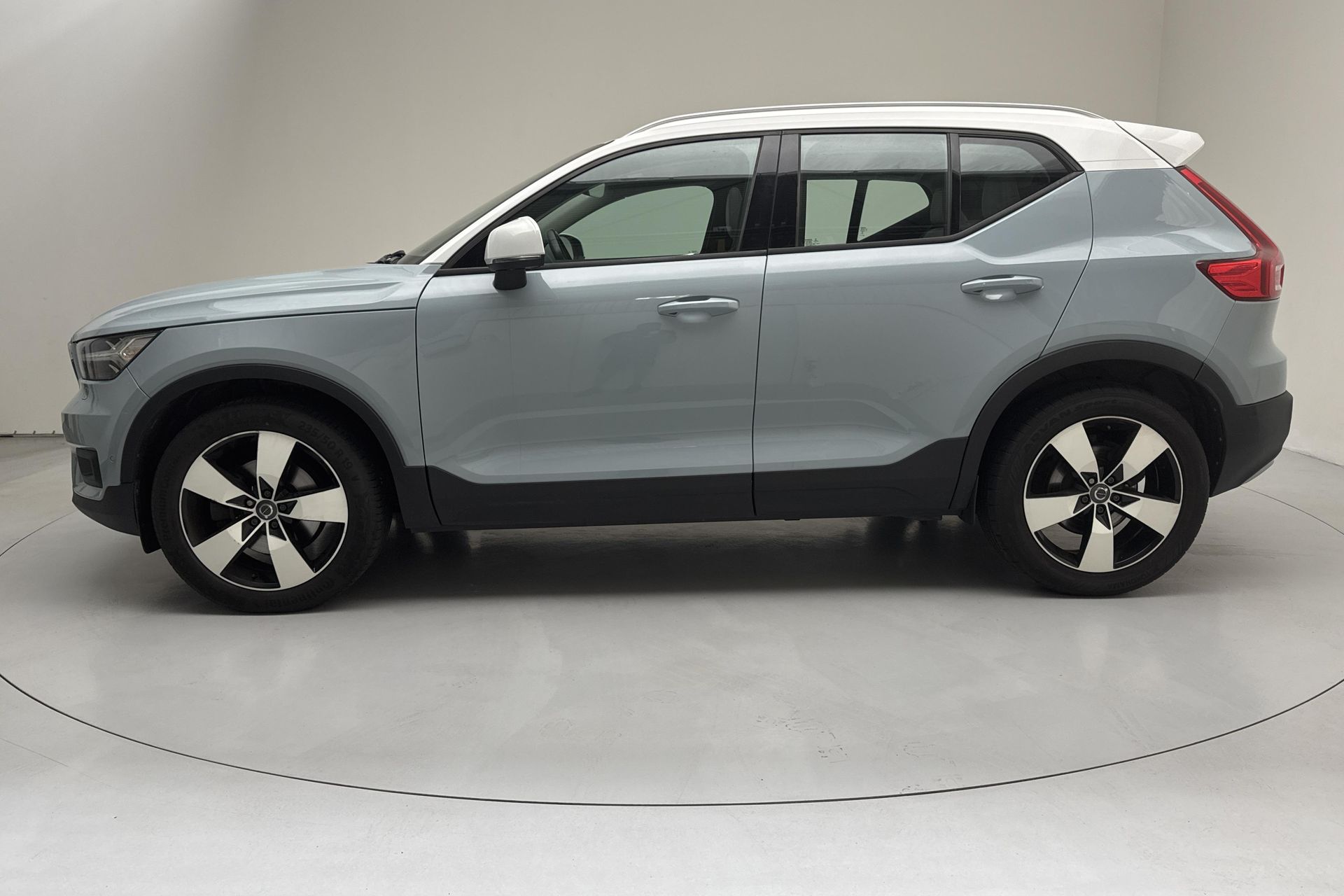 Volvo XC40 T5 AWD 2018, kuva 2/10