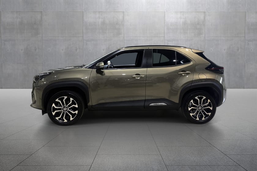 Bilde 2 av Toyota Yaris Cross Hybrid AWD-i 1,5 Active Tech