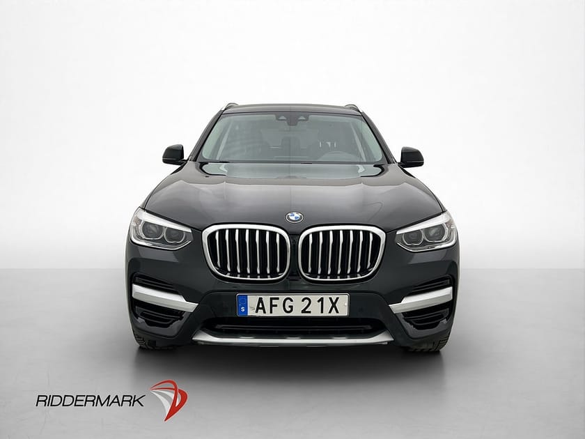 Bild 2 av BMW X3 xDrive30e 292hk xLine Cockpit Drag Navi B-Kamera HiFi