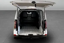 Ford E-Transit Custom 320