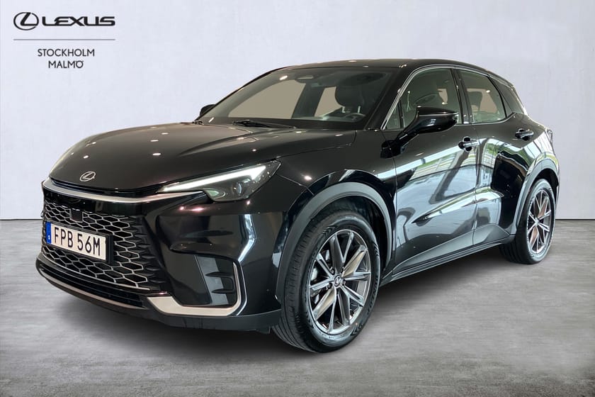 Bild 1 av Lexus LBX Elegant Tech 136hk P-värm Navi Keyless B-kamera